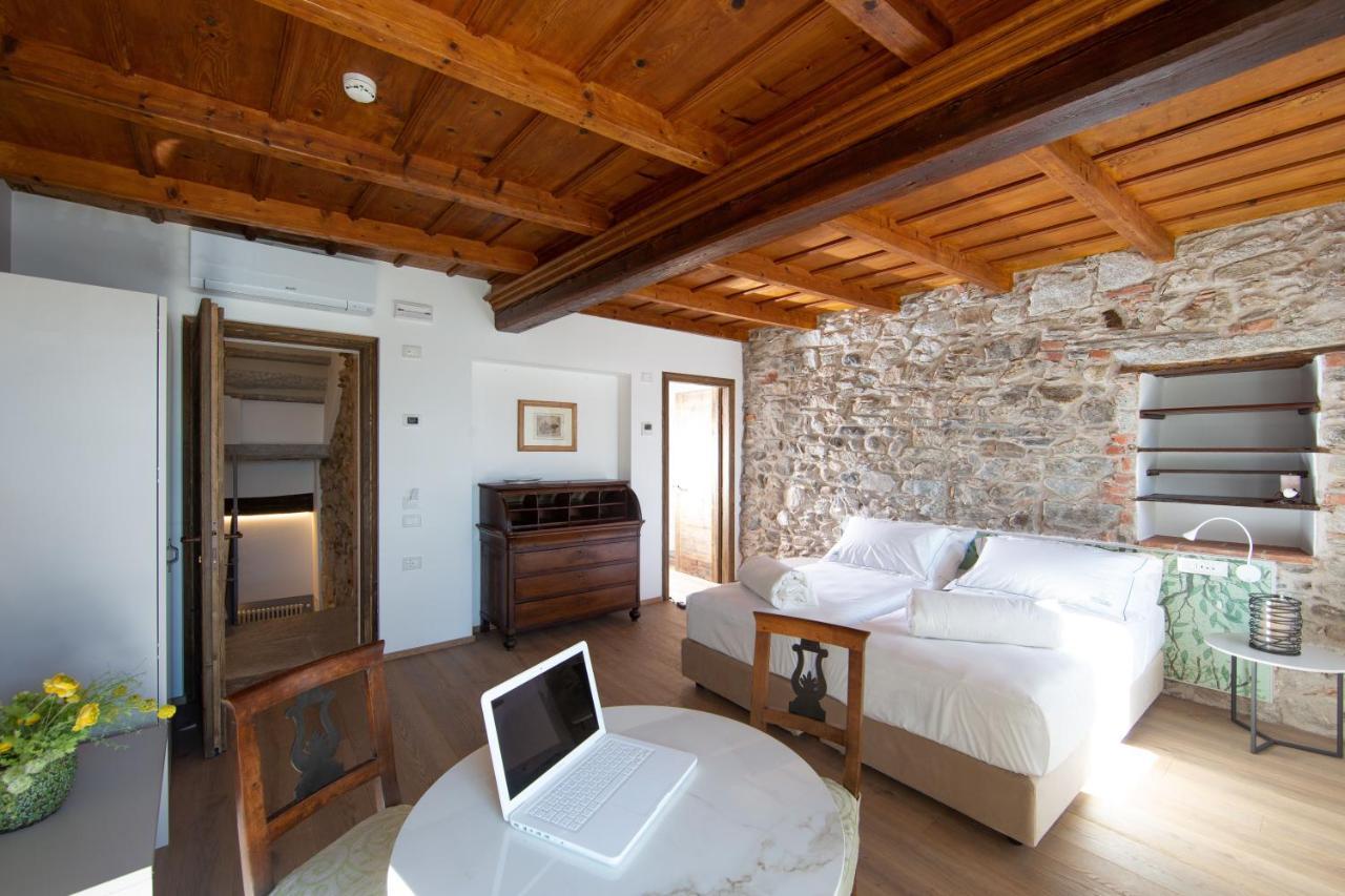Casa Castagna 1620 Bed & Breakfast Мергоцо Екстериор снимка