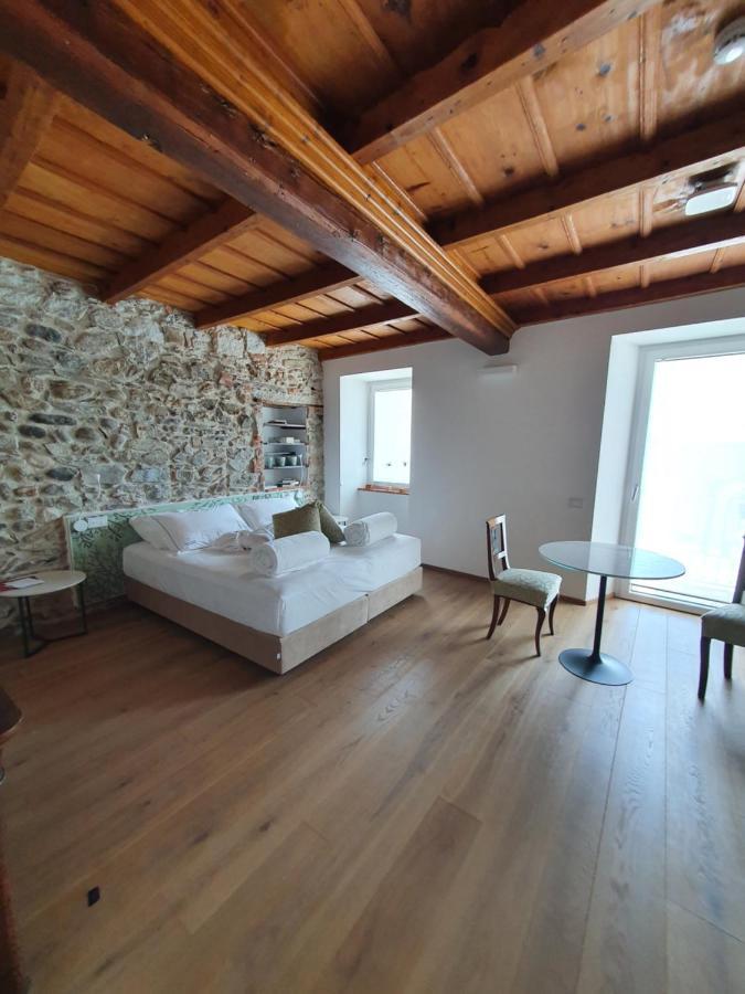 Casa Castagna 1620 Bed & Breakfast Мергоцо Екстериор снимка